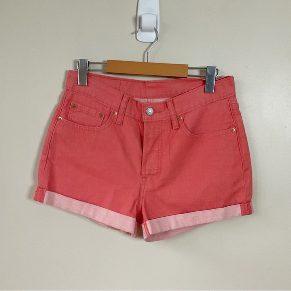 Levi’s 501 Mid-Rise Denim Shorts in Coral Size 28 NWOT - Picture 3 of 8